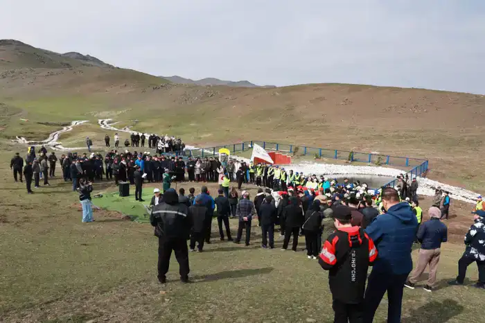 Экоакция «Мөлдір бұлақ»: родники очищают жители Жамбылской области (9)