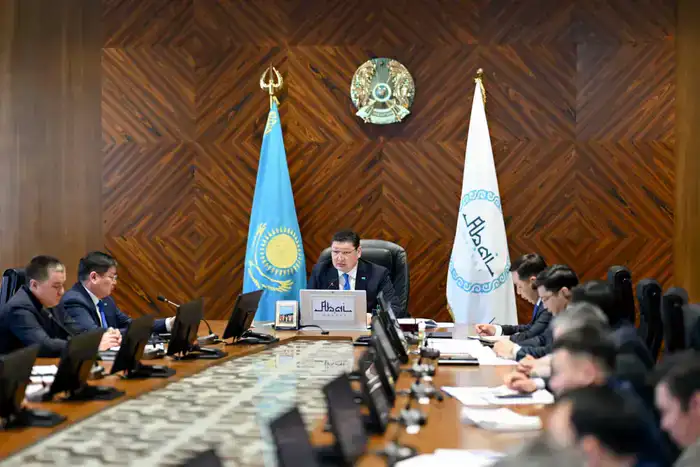 Подготовка к весенним полевым работам в области Абай