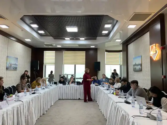 В Усть-Каменогорске проходит тренинг по вопросам прозрачности в добывающих отраслях (5)