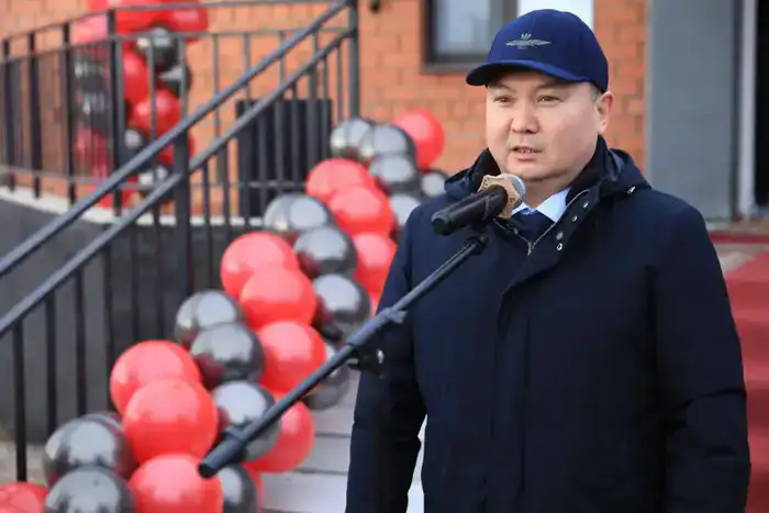 В Шалкаре открыт физкультурно-оздоровительный комплекс с первым в районе 25-метровым плавательным бассейном