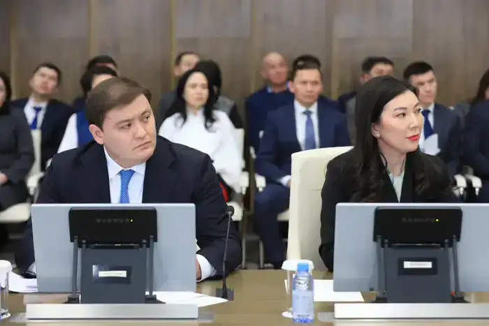 В областном акимате прошло заседание на тему «Новая прогрессивная Конституция – опора нашего единства» (8)