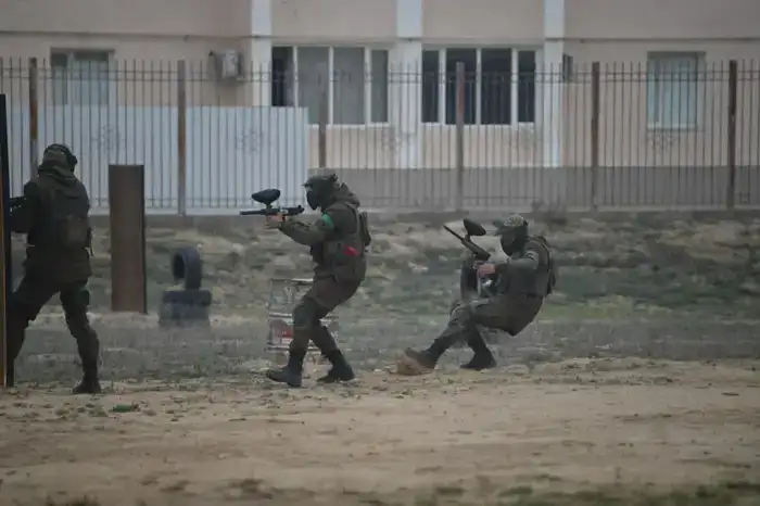 В Актауском гарнизоне внедрен новый метод боевой подготовки – военно-тактический пейнтбол (6)