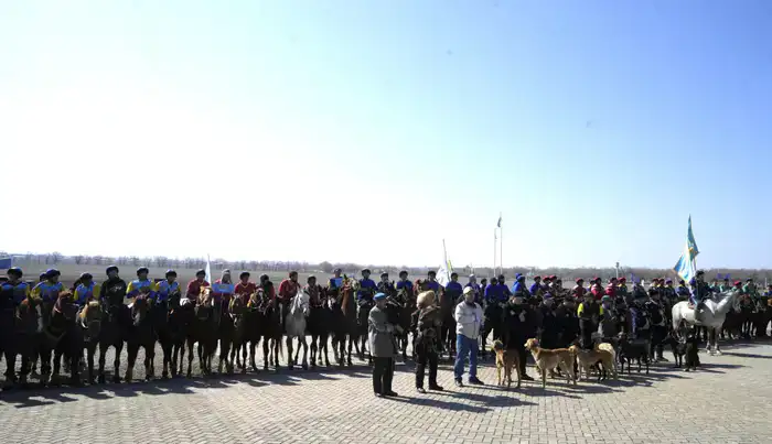 Национальный день спорта в Жетісу: дети сыграли в асыки с помощью роботов (10)