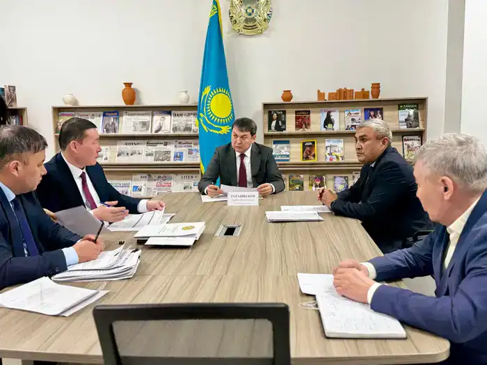 В ТУРКЕСТАНЕ РАССМОТРЕНЫ ОБРАЩЕНИЯ ГРАЖДАН И ДАНЫ КОНКРЕТНЫЕ ПОРУЧЕНИЯ (2)