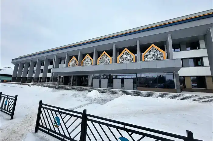 Казахстан модернизирует железные дороги: новые пути и обновления для повышения безопасности и скорости движения