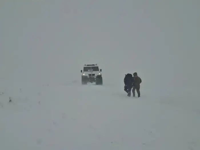 За прошедшие трое суток из снежных заносов спасено и эвакуировано 78 человек (3)