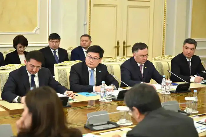 Президент Токаев инициирует цифровую трансформацию Казахстана через проект Digital Qazaqstan