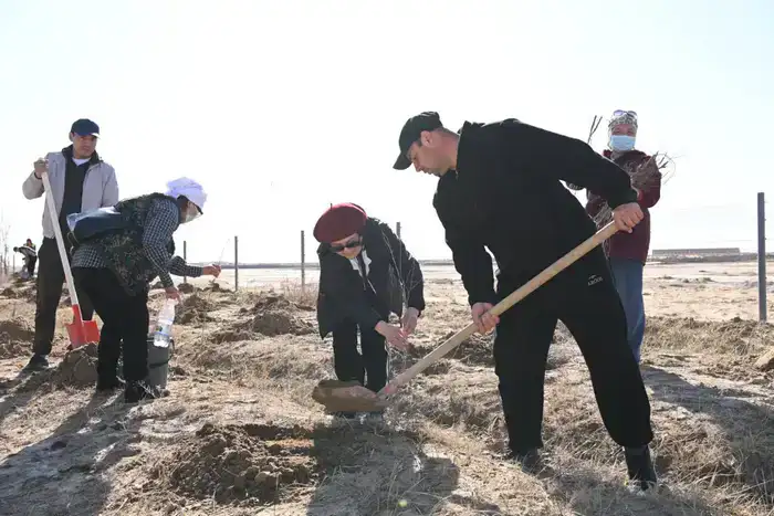 Экологическая акция «Мөлдір бұлақ» – в Кызылорде (5)