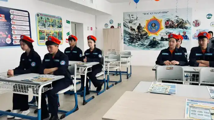 Обучение в классах «Юный спасатель» формирует культуру безопасности среди школьников Казахстана