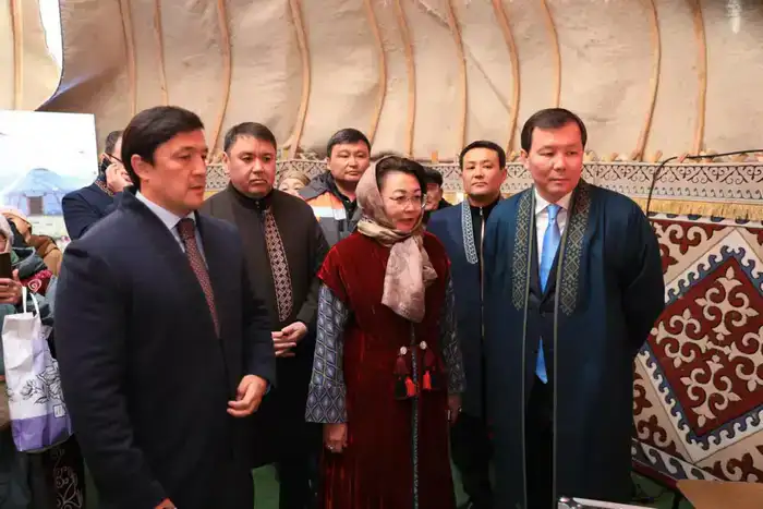 Юрта в Актобе с VR экскурсиями и интерактивными технологиями на Наурыз