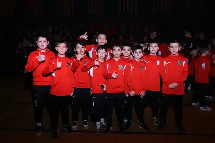 В Караганде презентовали обновлённый состав футбольного клуба «Шахтёр» (9)