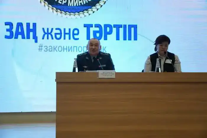 «Закон и порядок»: в Караганде для школьников провели урок правовой грамотности (4)