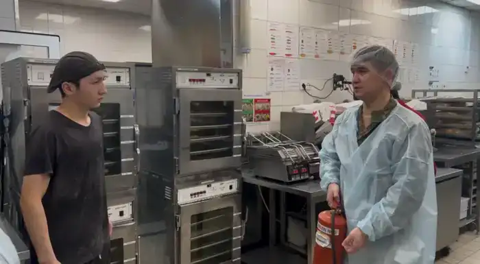 Пожарная безопасность: более 300 рейдов провели спасатели по объектам общепита Астаны (10)