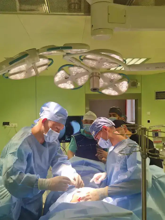 Высокотехнологичная операция в Алматы для ребенка