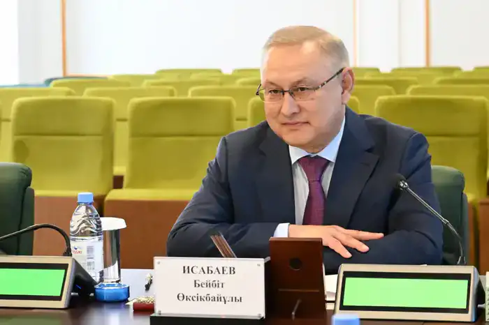 Жетісу: Исабаев и Шарлапаев обсудили МСБ