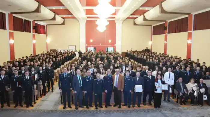 Итоги республиканского конкурса подвели в Карагандинской академии (3)