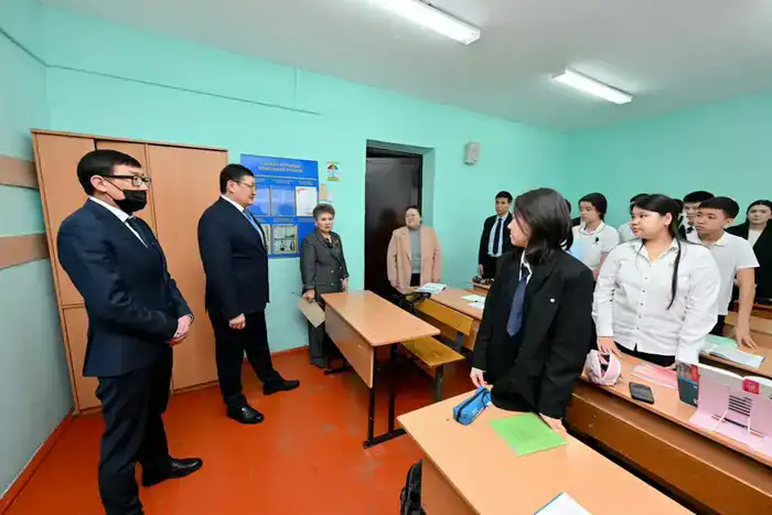 В области Абай обсудили актуальные вопросы сферы образования (6)