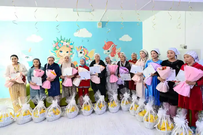 Медики и мамы: поздравления и новые горизонты!