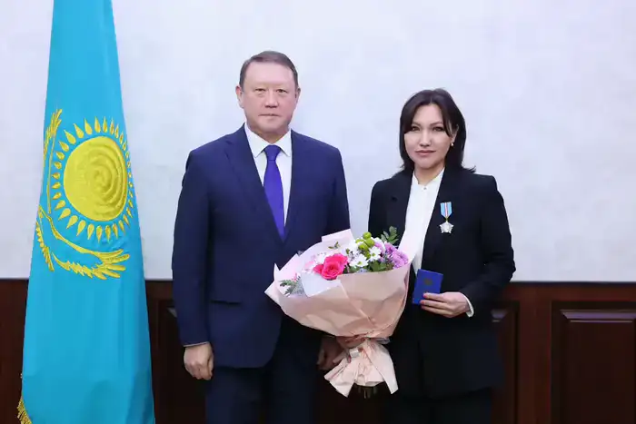 Орден «Құрмет» (6)