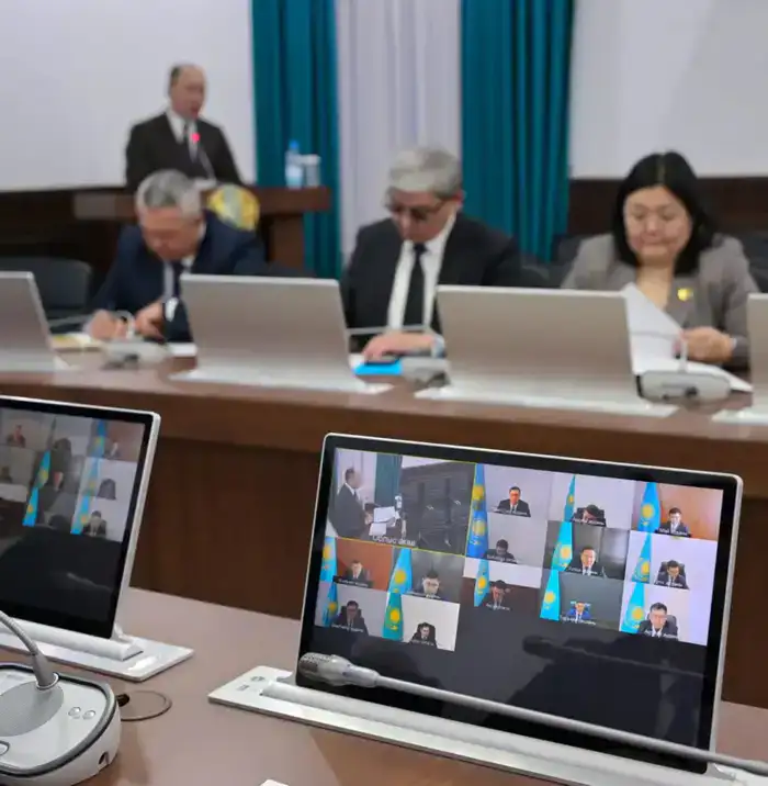 Сегодня в акимате области рассмотрели вопросы благоустройства и санитарной очистки населенных пунктов (5)