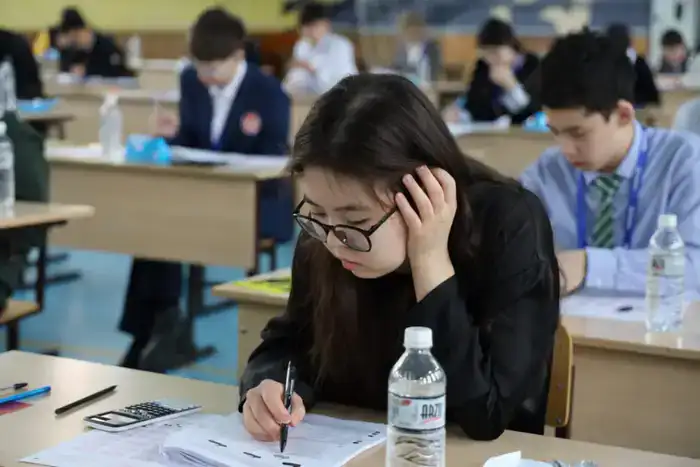 Стартовал заключительный этап республиканской олимпиады по географии и химии (3)