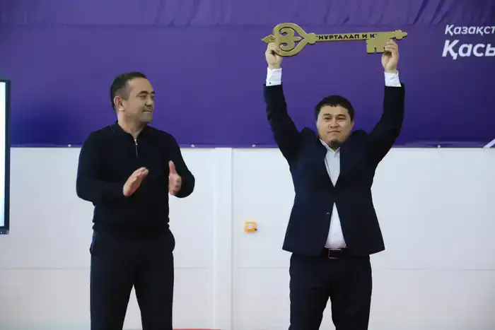 В 12 раз больше прежнего: для юных спортсменов Шалкара построен новый спортивный комплекс (7)