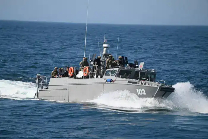 Министр обороны определил приоритеты боевой подготовки Вооруженных сил (4)