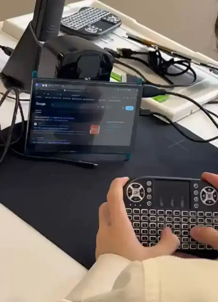 Школьник из Астаны собрал мини-компьютер на базе Raspberry Pi с 3D-печатным корпусом