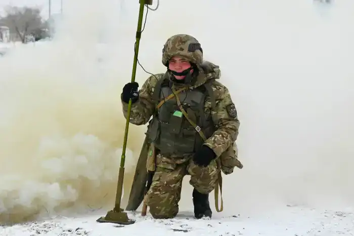 В Жамбылской области проверили готовность инженерно-саперного полка (10)