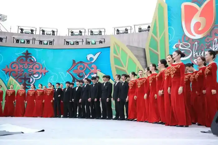 Праздник Наурыз в Шымкенте наполнил город музыкой и радостью (6)