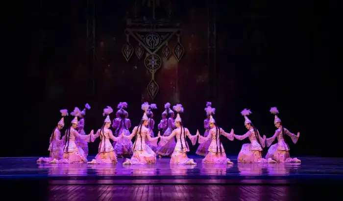 Наурыз в Бухаресте: казахи зажгли на сцене! Шымкенте