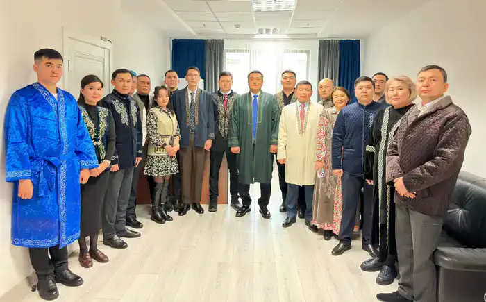 В МЧС Казахстана отметили День национальной одежды (6)