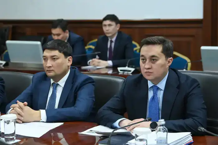 Подписан меморандум о передаче здания частной школы в областную коммунальную собственность (2)