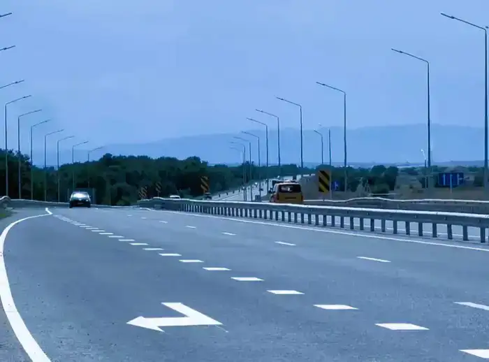 Бейбит Исабаев: Доля местных дорог в хорошем и удовлетворительном состоянии составила 95% (5)