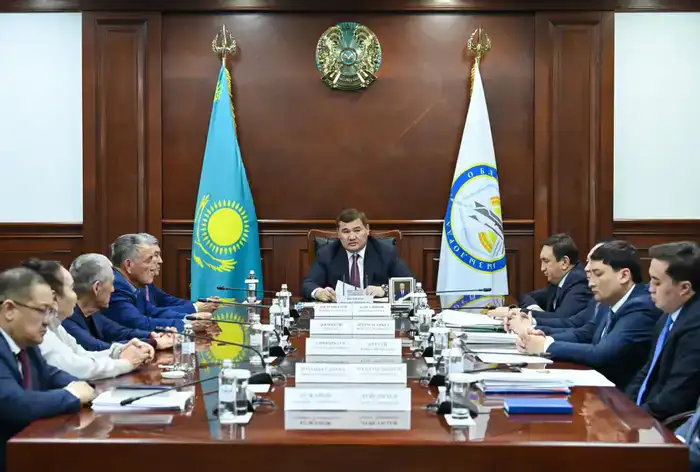 Подписан меморандум о передаче здания частной школы в областную коммунальную собственность (10)