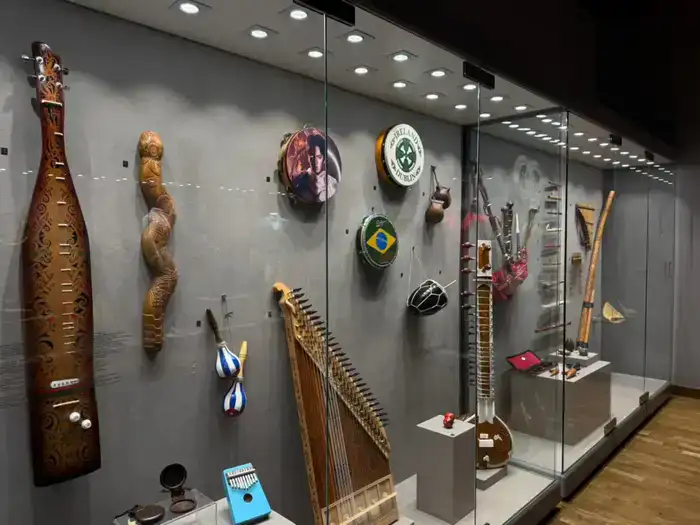 Музей народных музыкальных инструментов имени Ыхласа в Алматы перешел на новый график работы (2)