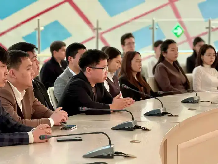 В Жамбылской области 105 педагогов приняты на работу без конкурса (7)