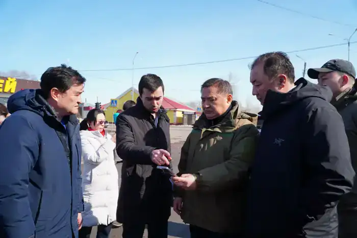 В Буландынском районе проверили ход реконструкции железнодорожного вокзала (9)