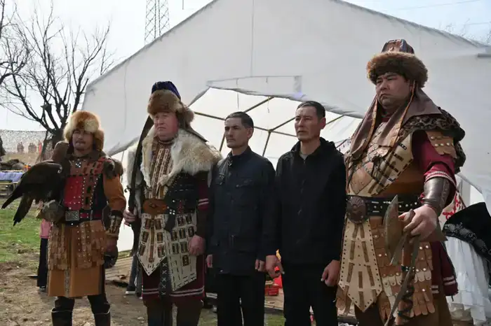 Наурызнама: Военнослужащие Вооруженных сил отмечают День единства как символ международного братства