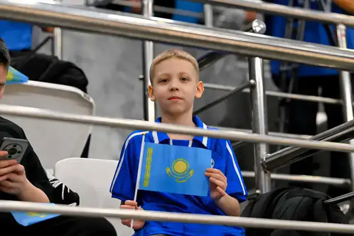 В Семее прошла акция в поддержку проекта новой Конституции (8)