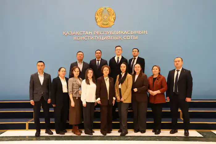 Магистранты Академии правосудия при Высшем Судебном Совете приняли участие в выездной лекции в Конституционном Суде Республики Казахстан (4)
