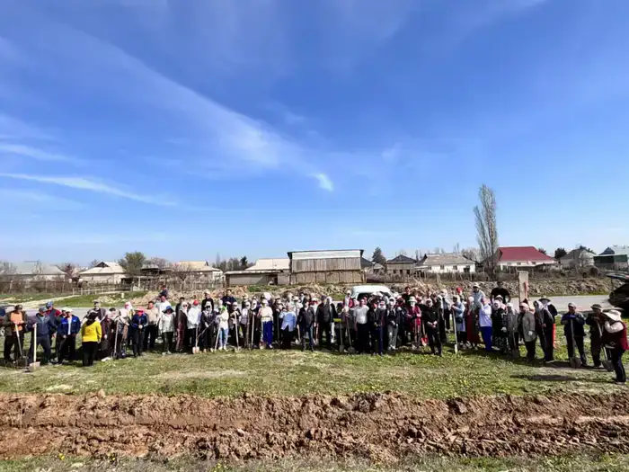 ТУРКЕСТАН: В ЖЕТЫСАЕ В АКЦИИ «МӨЛДІР БҰЛАҚ» ПРИНЯЛИ УЧАСТИЕ 500 ЧЕЛОВЕК (2)