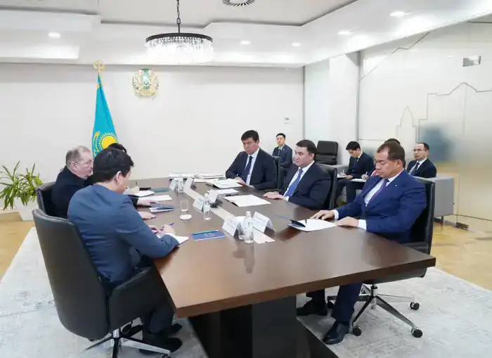 ТУРКЕСТАН: НУРАЛХАН КУШЕРОВ ВСТРЕТИЛСЯ С ПРЕДСТАВИТЕЛЕМ ОБСЕ ДЛЯ ОБСУЖДЕНИЯ ВОПРОСОВ УКРЕПЛЕНИЯ ПАРТНЕРСТВА (6)