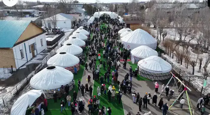 Наурыз в Явленке: праздник единства поколений и инноваций с использованием ИИ