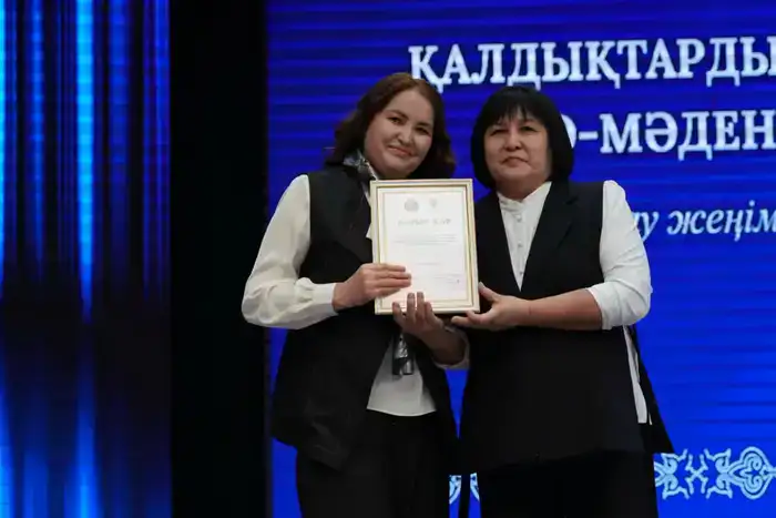 Астана наградила школы за раздельный сбор отходов