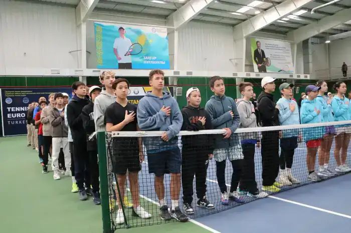 В ТУРКЕСТАНЕ СТАРТОВАЛ МЕЖДУНАРОДНЫЙ ТУРНИР «TENNIS EUROPE 16&UNDER TURKESTAN G3» (4)