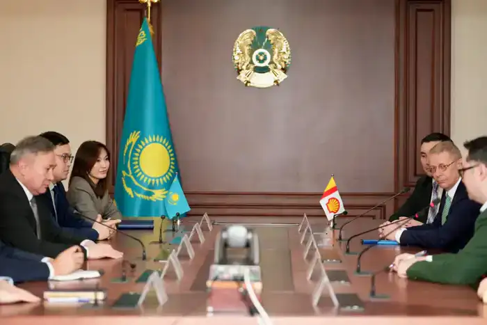 Минэнерго и «Шелл Казахстан» подписали контракт на геологоразведку участка «Жанатурмыс» в Актюбинской области (4)