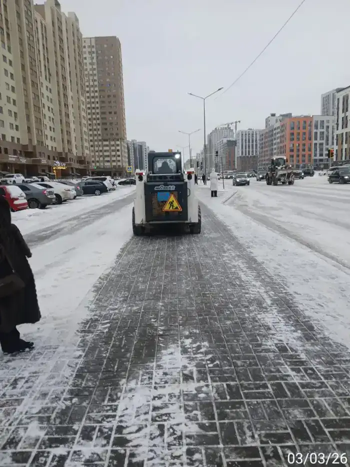 Снегоуборочные работы в Астане задействовали 1748 единиц техники и 3036 рабочих