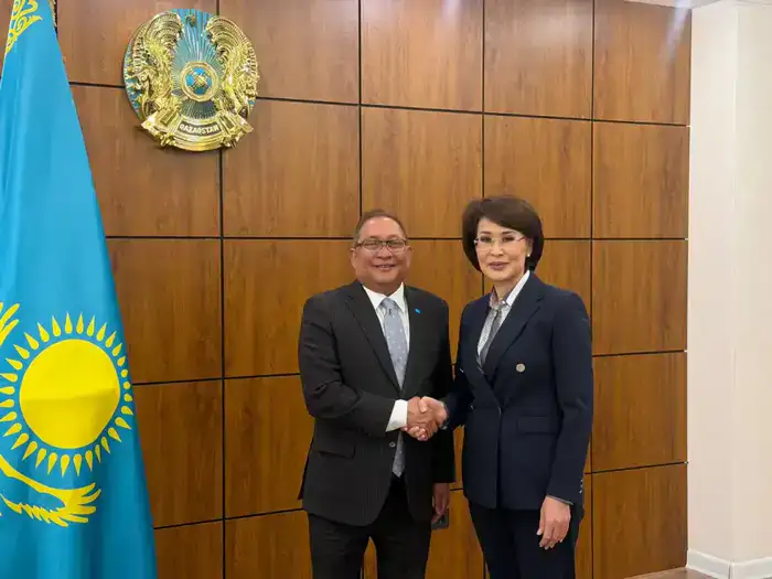 ГЛАВА ЮНИСЕФ ОТМЕТИЛ ЛИДЕРСТВО КАЗАХСТАНА В ДЕТСКОМ ЗДРАВООХРАНЕНИИ СРЕДИ СТРАН ЦА (3)