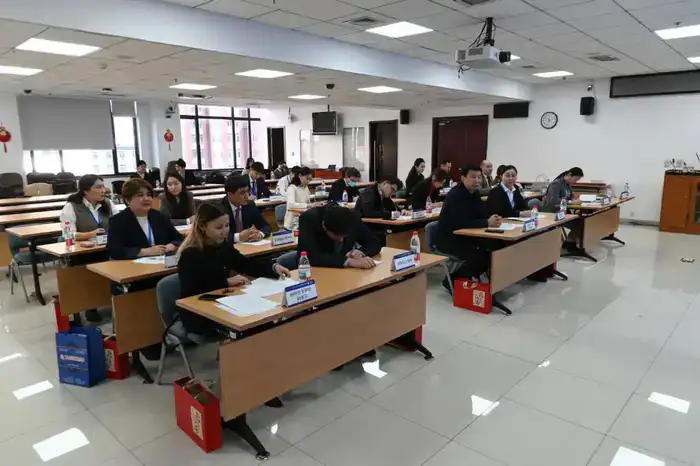 Водные дипломаты Казахстана проходят обучение в Европе и Китае